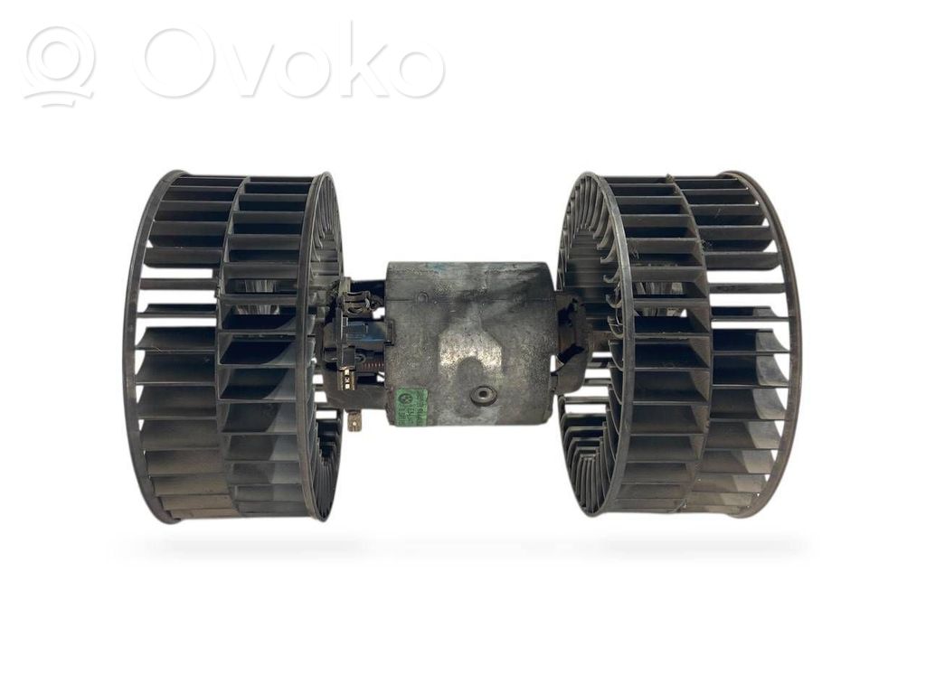 Mazā radiatora ventilators