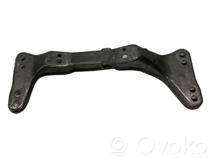 Transmission mounting bracket