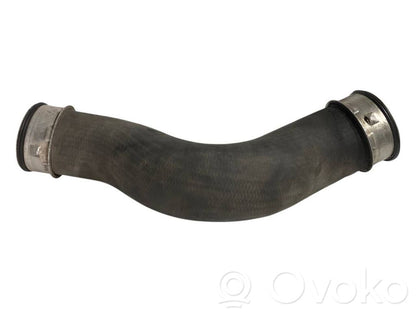 Interkūlera šļūtene (-es) / caurule (-es)