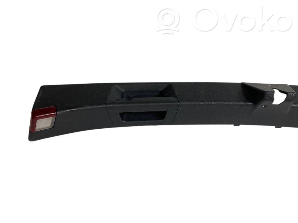 Cita veida bagāžnieka dekoratīvās apdares detaļa