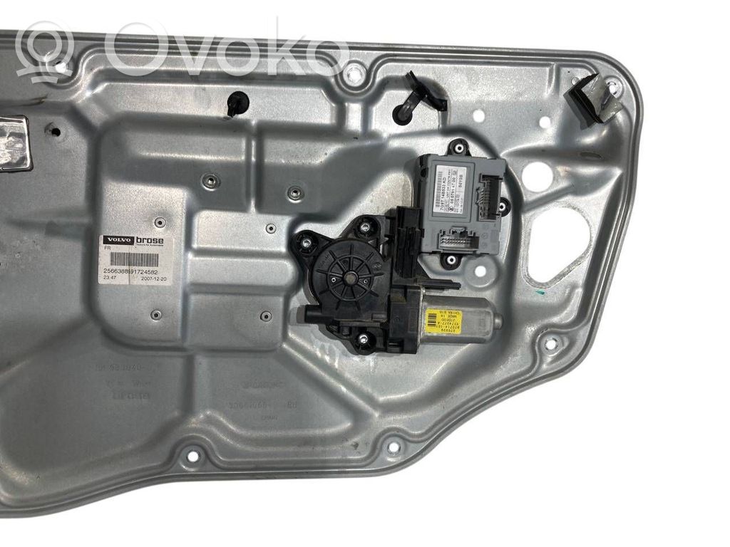 Priekšpusē elektriskā loga pacelšanas mehānisma komplekts