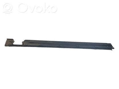 Side underbody protection