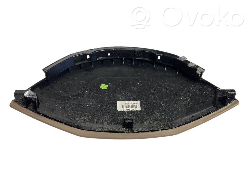 Instrumentu paneļa dekoratīvā apdare