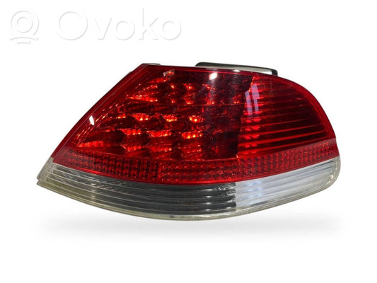 Taillight in the body