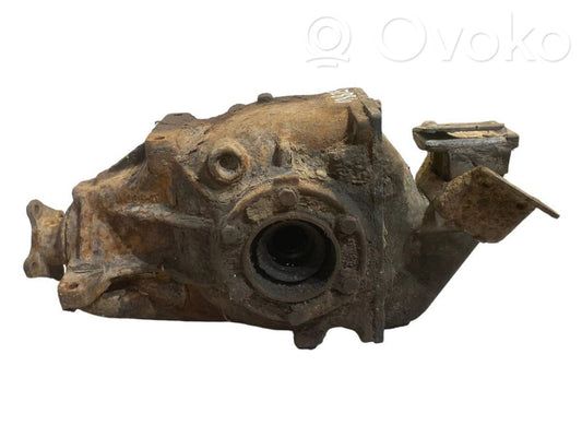 Aizmugurējais reduktors