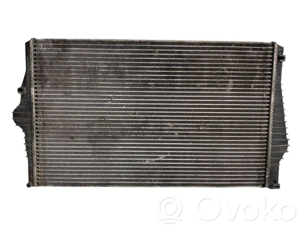 Dzesēšanas šķidruma radiators