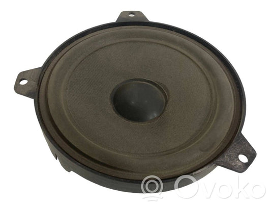 Skaļrunis (-i) priekšējās durvīs