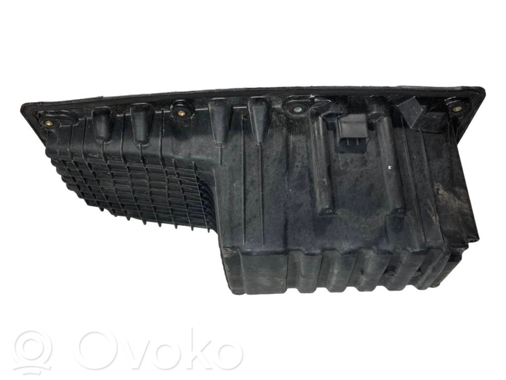 Mantu nodalījums stumbrs