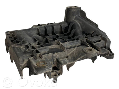 Battery mounting base