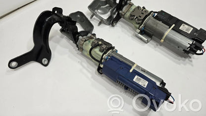 Aizmugurējā pārsega pievilcējs