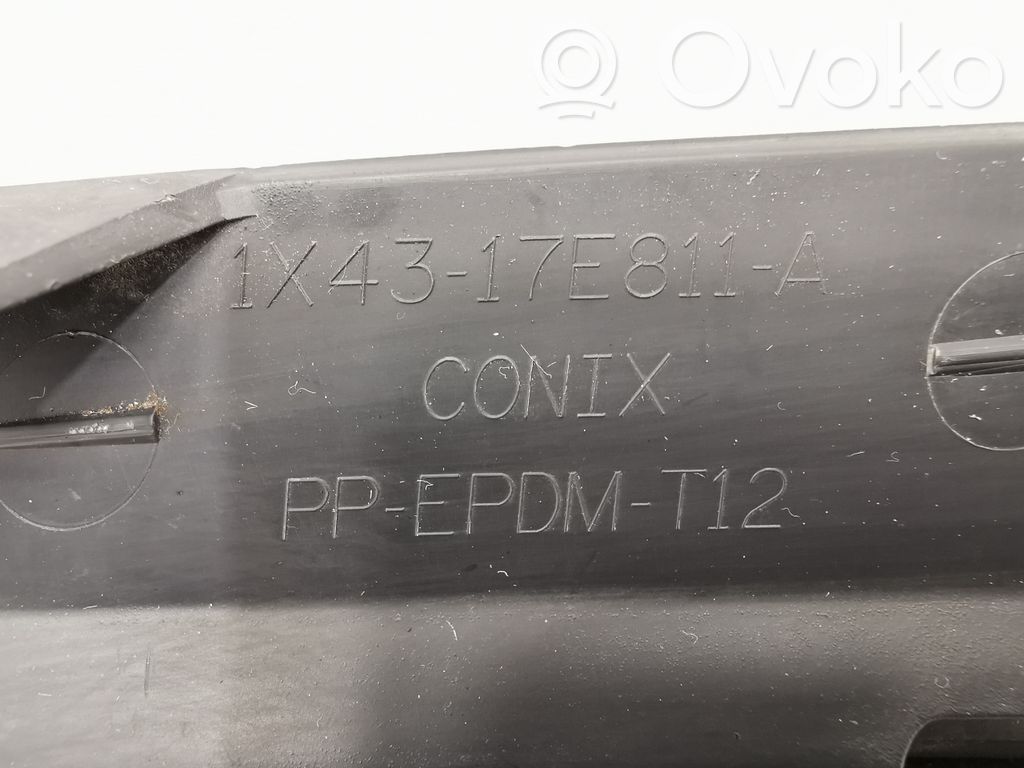 Apakšējais režģis (trīsdaļīgs)