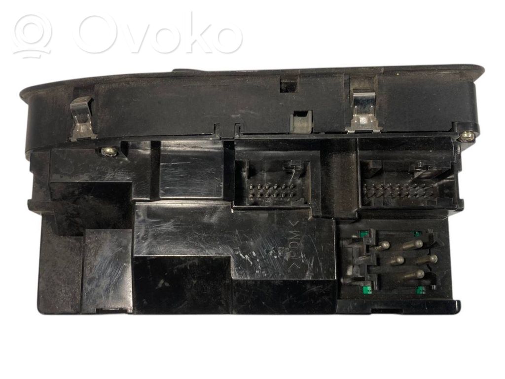 Elektrisko logu slēdzis
