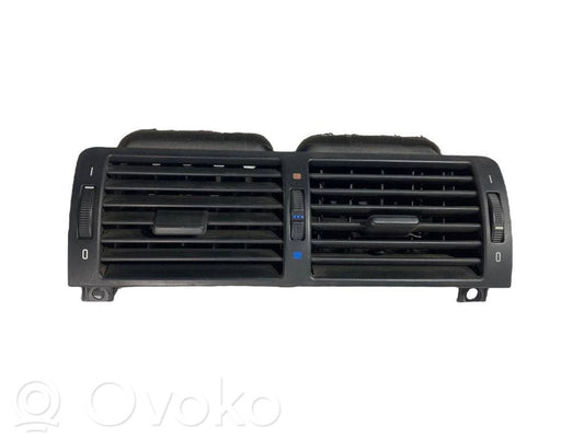 Centrālais gaisa ventilācijas režģis
