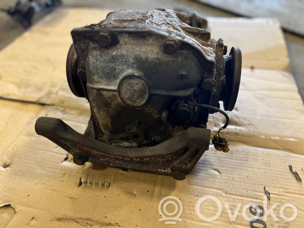 Aizmugurējais reduktors