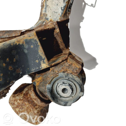 Aizmugurējā tilta sija ar reduktoru