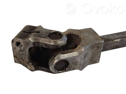 Stūresrata ass krustsavienojums