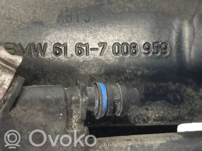 Priekšējā loga tīrītāja kājiņa