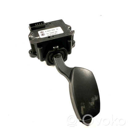 Pagrieziena signālu / lukturu sviria