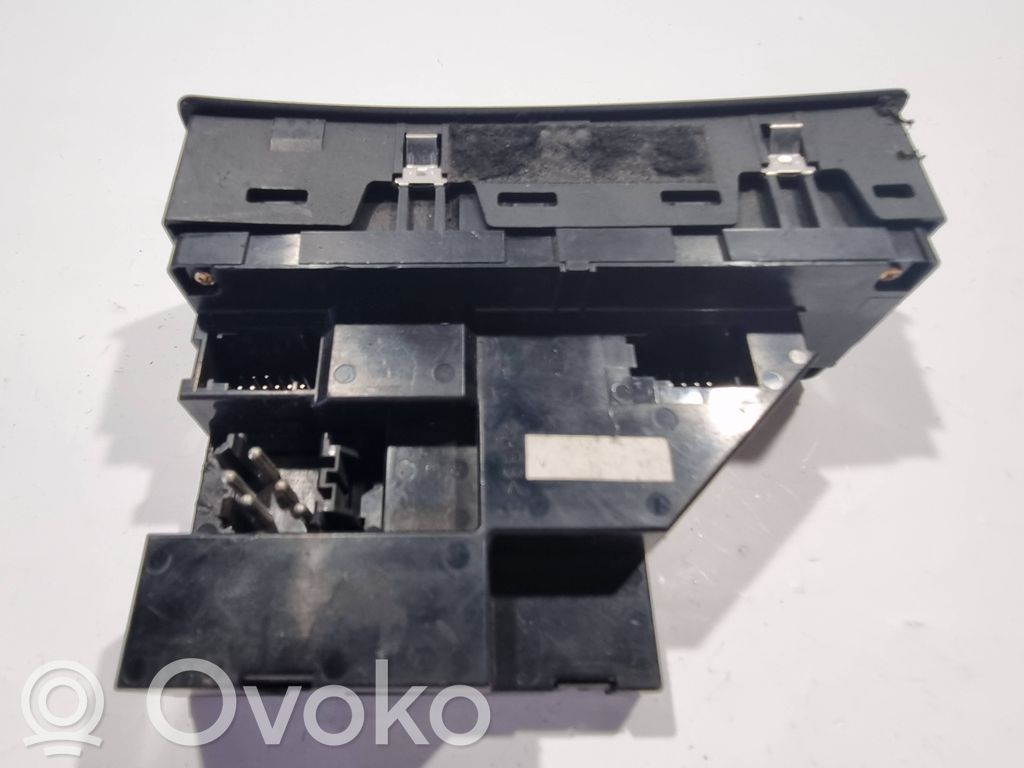 Elektrisko logu slēdzis