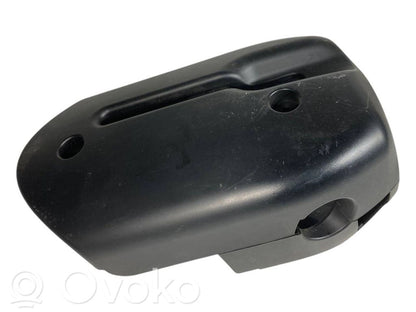 Stūres ass dekoratīvā apdare