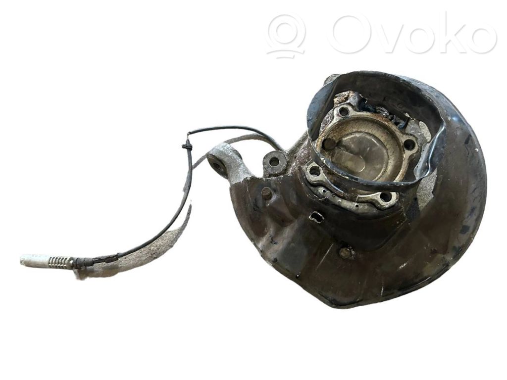 Priekšējā riteņa rumbas vārpstas šarnīrs (stupica, capfa)