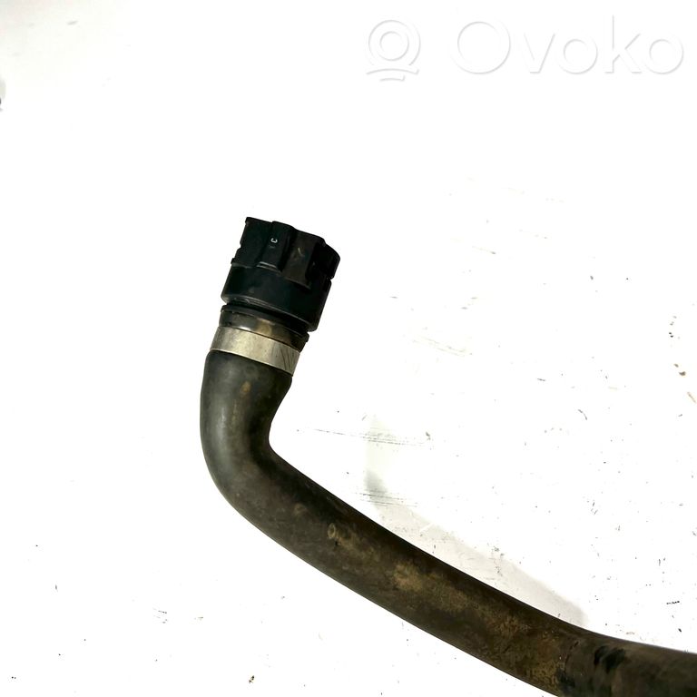 Tube(s) / hose(s)