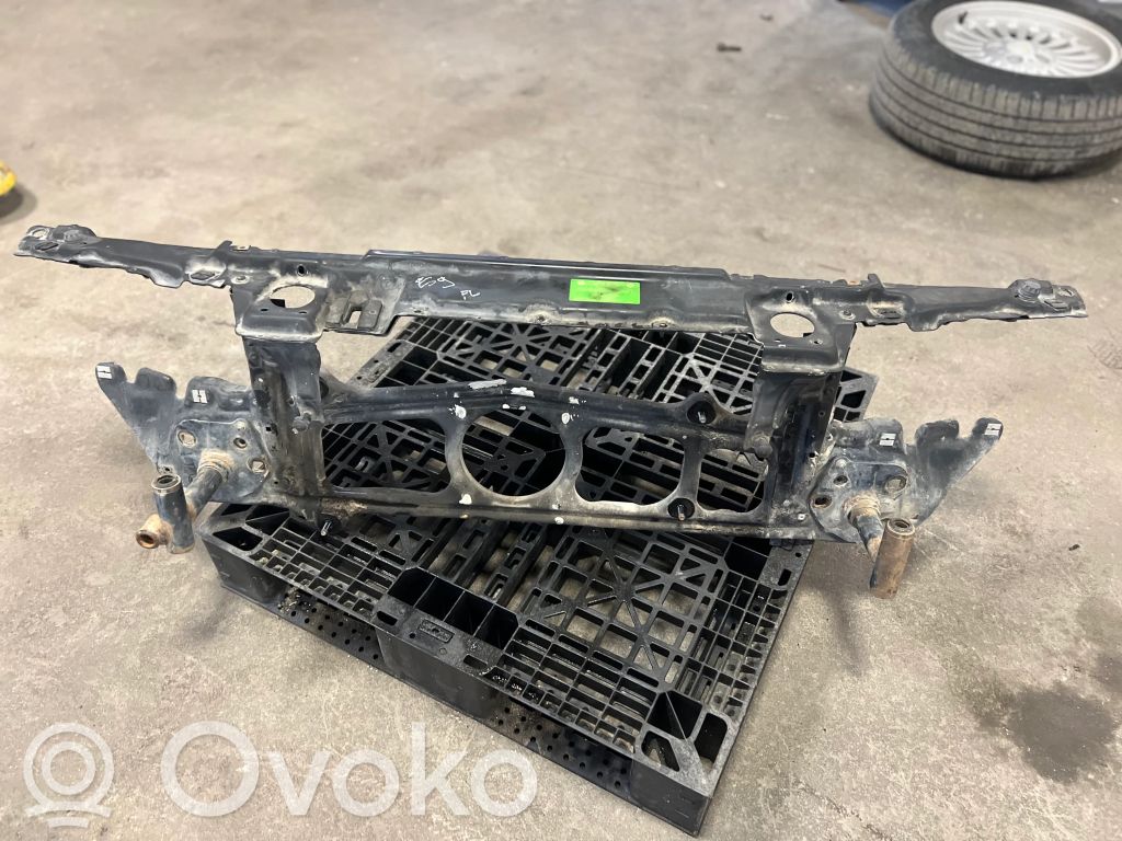 Upper part of the radiator panel (television)