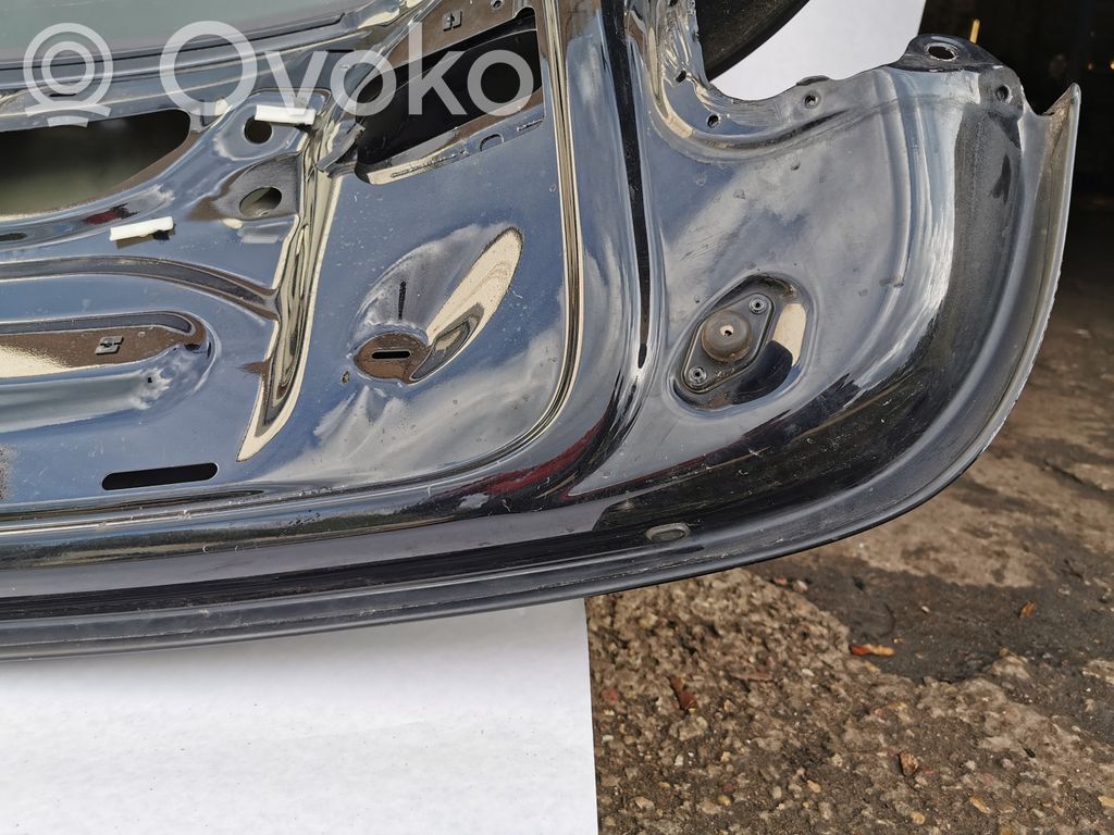 Aizmugurējais pārsegs (bagāžnieks)