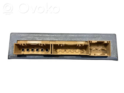 Gaisa spilvenu vadības bloks