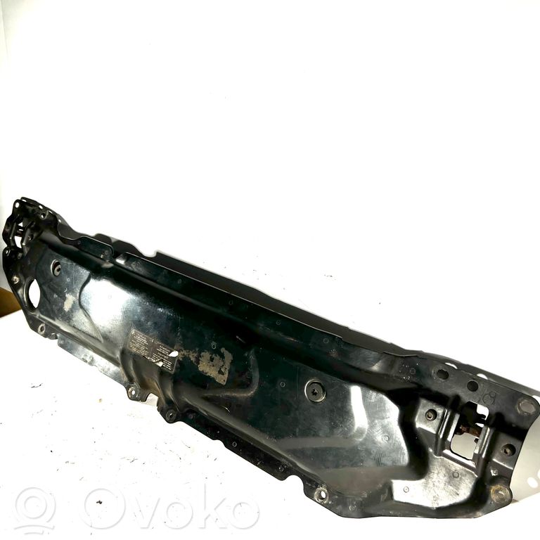 Radiatoru paneļa augšējā daļa (televizors)