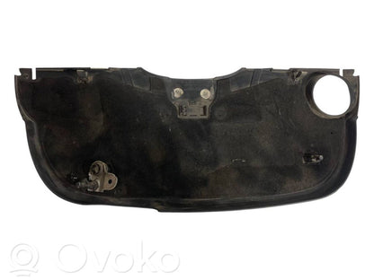 Engine cover (decorative trim)