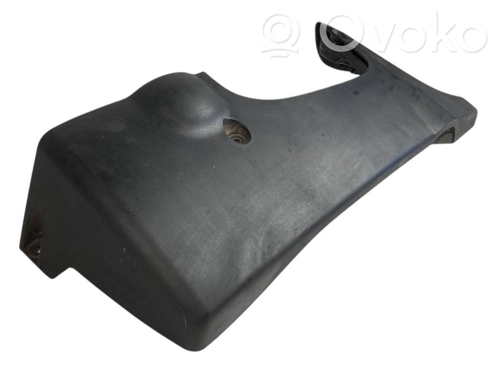 Dzinēja pārsegs (dekoratīva apdare)