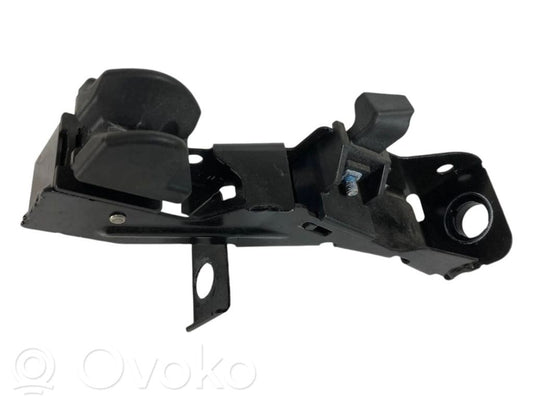 Roof lock
