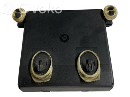 Durvju vadības bloks