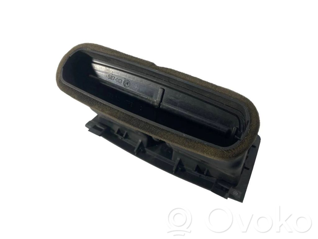 Aizmugurējā gaisa - ventilācijas reste