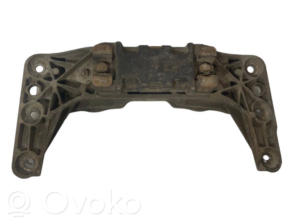 Pārnesumkārbas stiprinājuma kronšteins