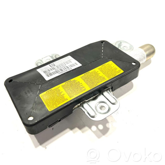 Priekšējo durvju drošības spilvens