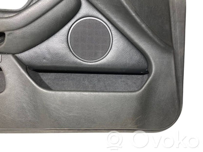 Priekšējo durvju apdare