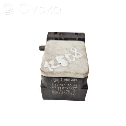 Airbag impact sensor