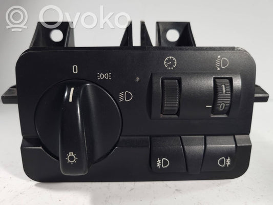Headlight switch