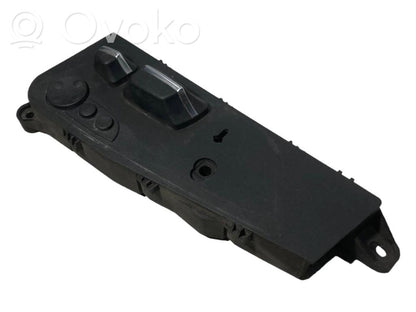 Seat adjustment switch(es)