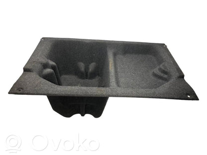 Пол багажника