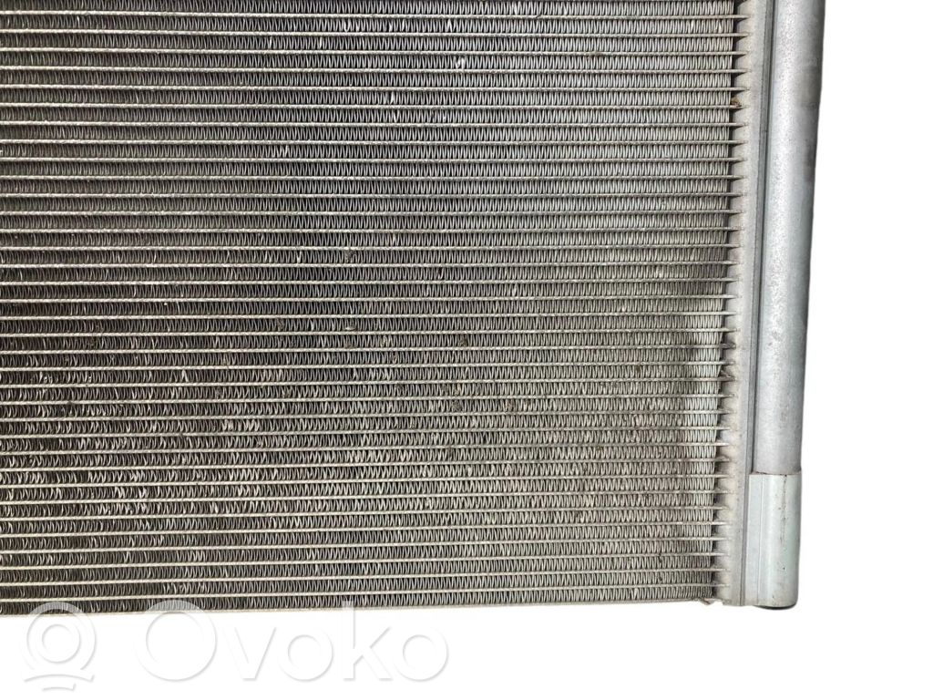 Gaisa kondicioniera dzeses radiators