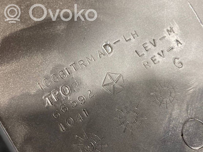 (D) statņa dekoratīvā apdare (augšdaļa)