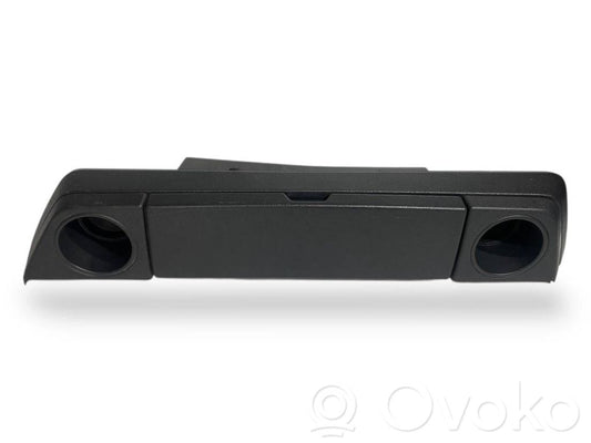 Mantu nodalījums stumbrs