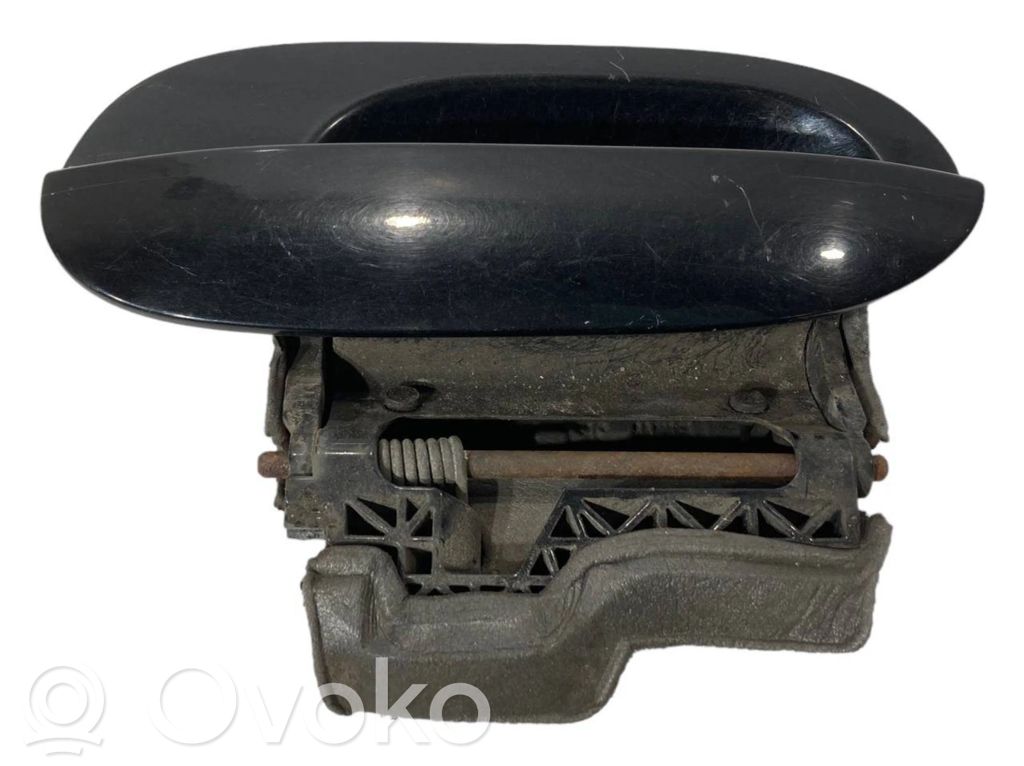 External opening handle