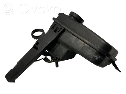 Coolant expansion tank