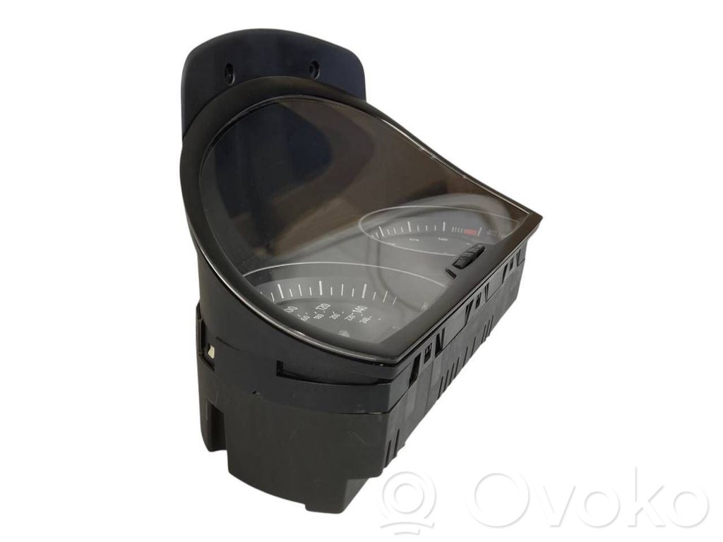 Spidometrs (instrumentu panelī)