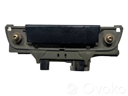 External opening handle
