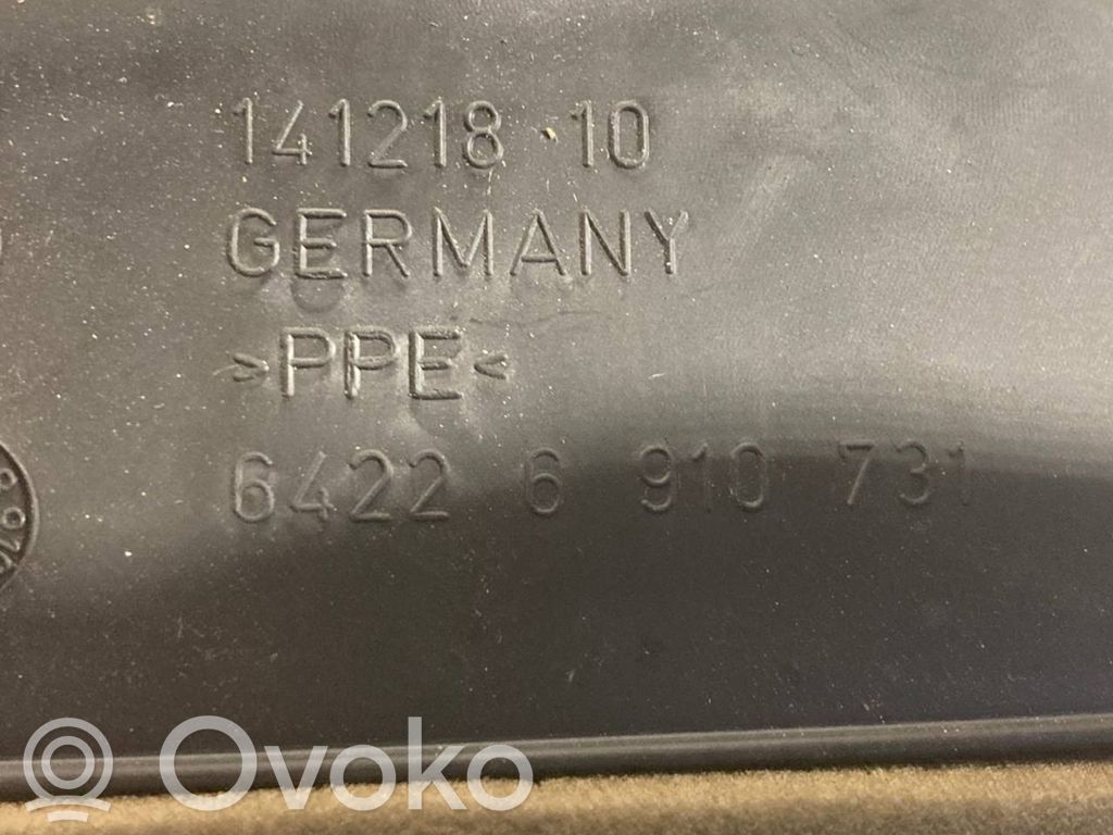 Salona dekoratīvās apdares komplekts